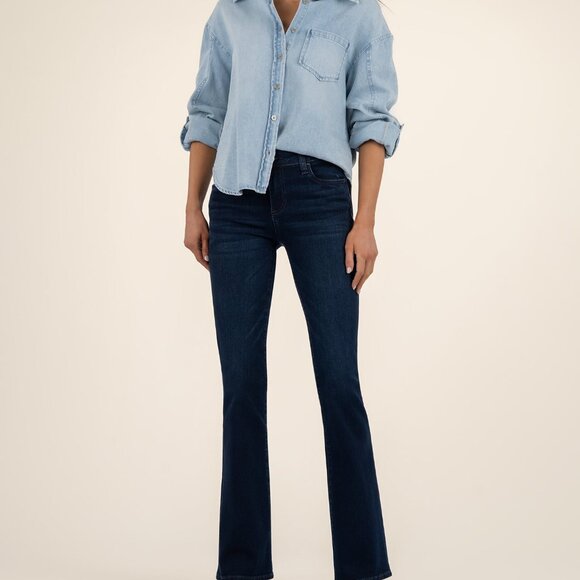 Kut from the Kloth Natalie Mid Rise Flare, Petite Size 2P2P / Leading W/Euro Bas - Picture 2 of 3